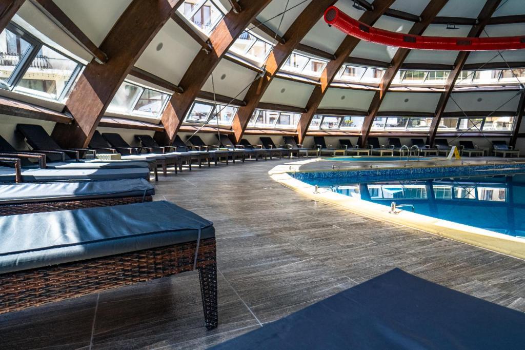 Hotel Perla سلانيك مولدوفا المظهر الخارجي الصورة